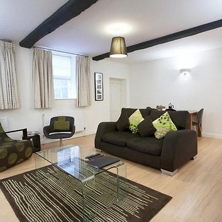 The Courtyard Apartments No.9 Bath Bagian luar foto